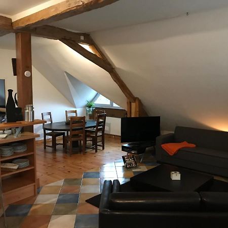 Le Pipapo Apartman Saint-Martin-de-Bavel Kültér fotó