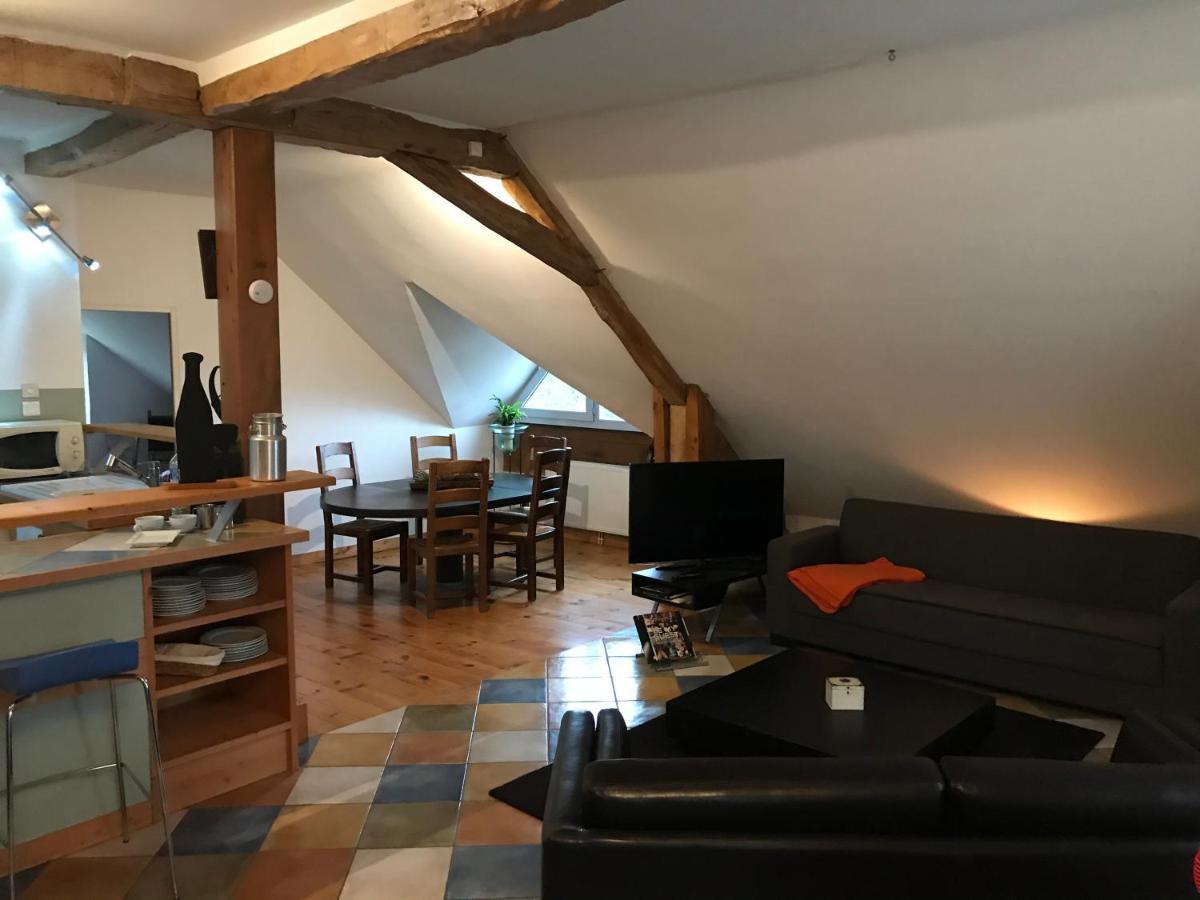 Le Pipapo Apartman Saint-Martin-de-Bavel Kültér fotó